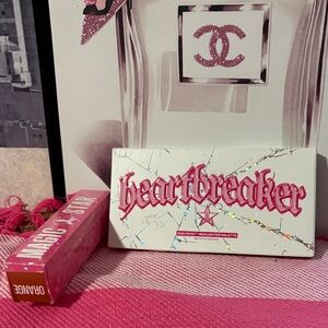 Jeffree Star Heartbreaker Palette NIB and lippy Magic Star